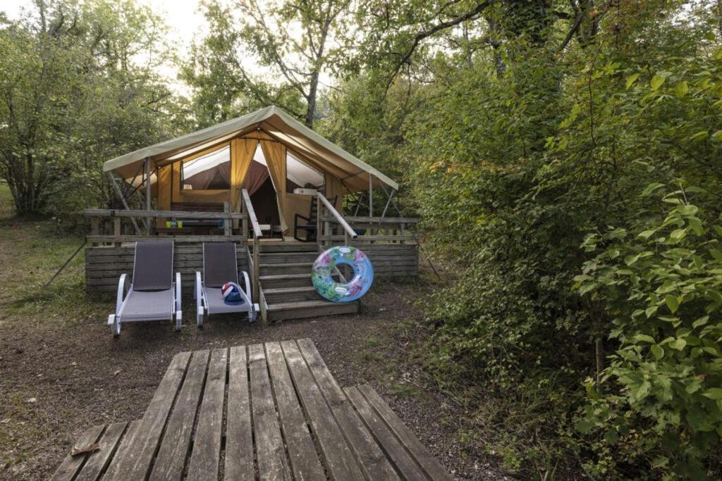 Camping Ushuaia Villages Au Bois Joli Andryes Exterior foto